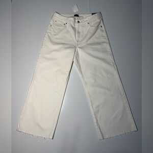 NWT J Crew Women’s White Curvy White Leg Crop Stretch Jeans Sz 30- 98% Cotton